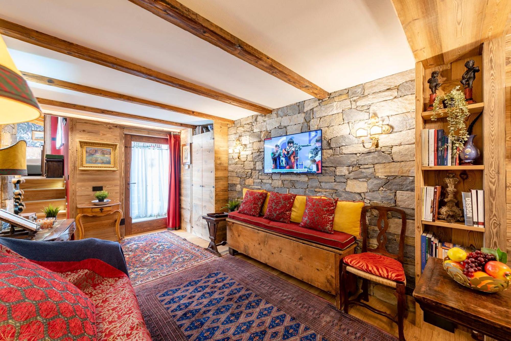 Beautiful Flat In Courmayeur - Happy Rentals Exterior photo